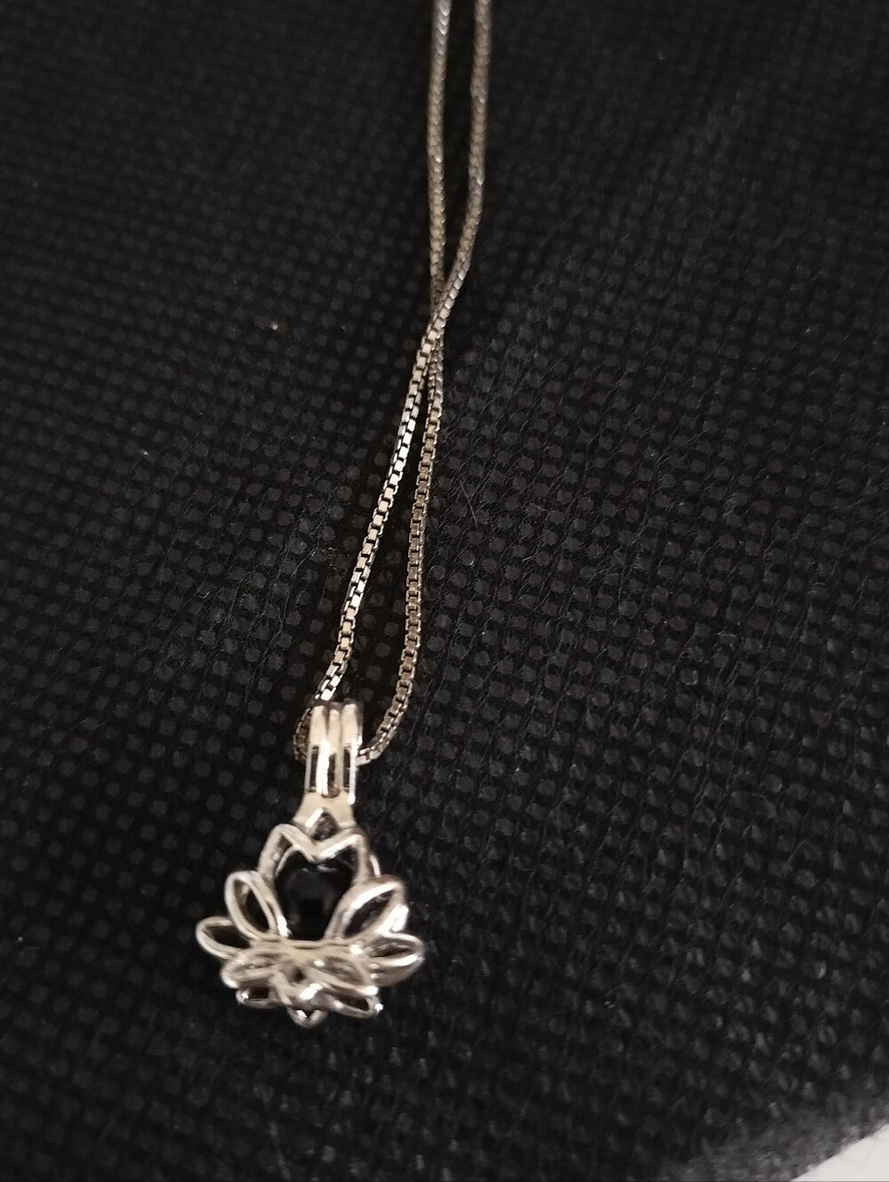 Italian 925 Sterling Silver Black Pearl Lotus Flower Floating Pendant Necklace